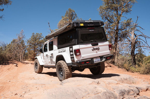 ALU-CAB CONTOUR CANOPY TACOMA SHORTBED 2016+ WITH SIDE WINDOWS