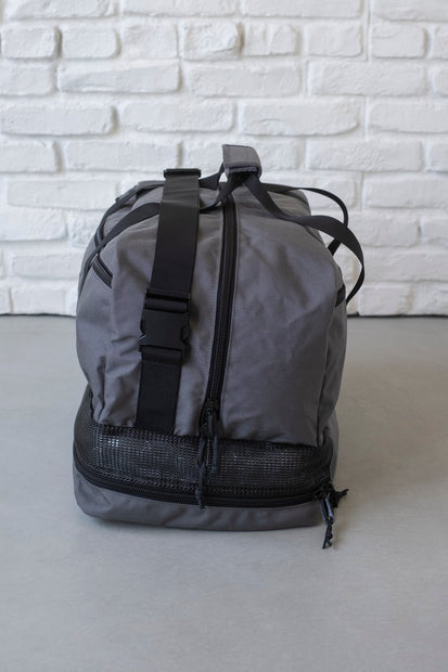 LAST US BAG COMPANY ROAM DUFFLE BAG