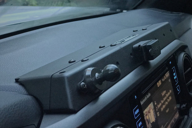 3RD GEN TOYOTA TACOMA USB POWERED ACCESSORY MOUNT - EXPEDITION ESSENTIALS